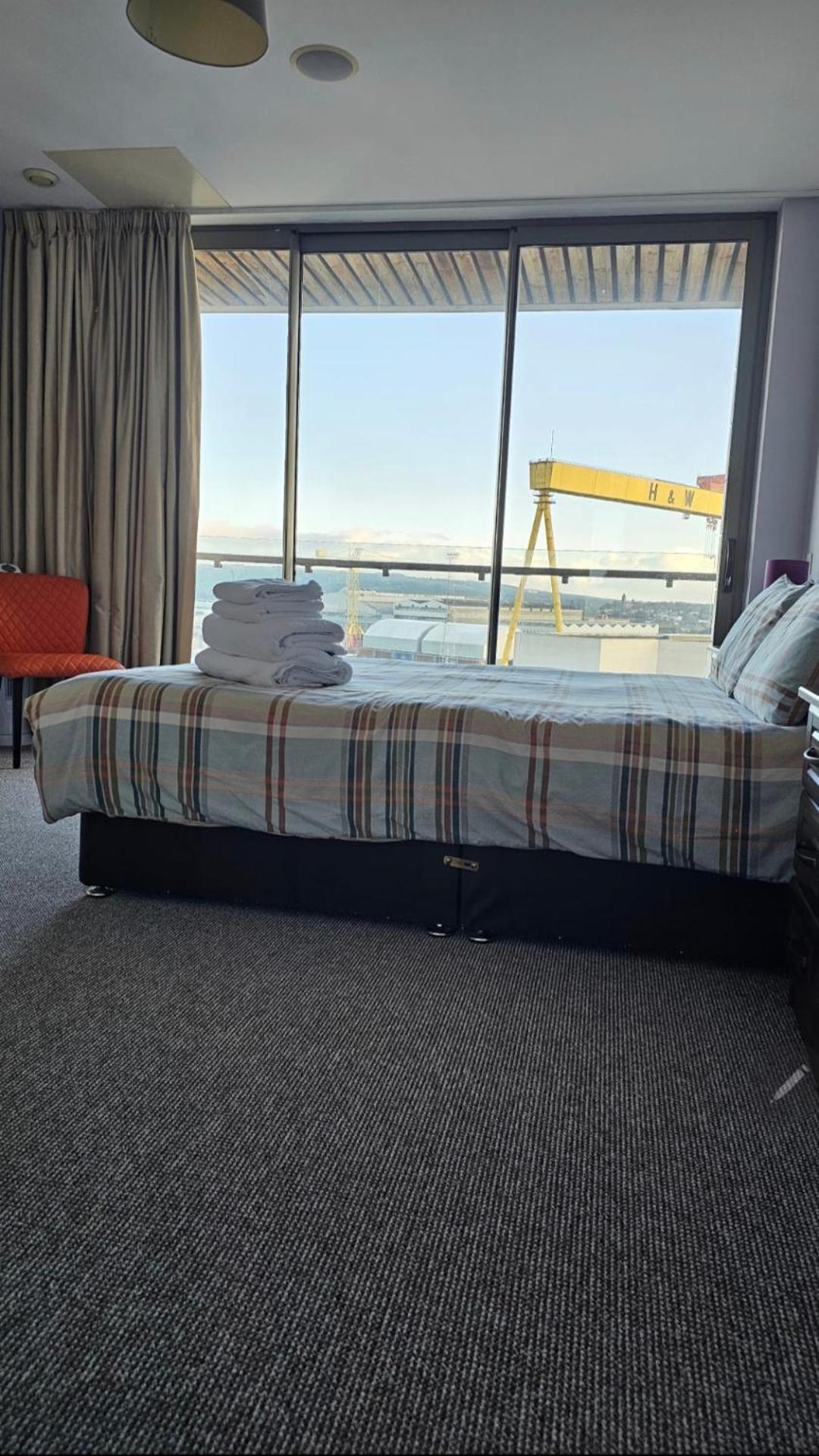 Benji & Milos Apartments Белфаст Экстерьер фото